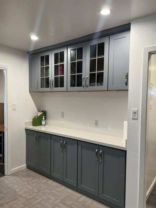 Affordable Private Rooms With Shared Bath Kitchen Near Sfo Daly City Exteriér fotografie