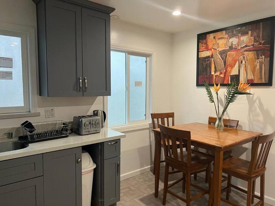 Affordable Private Rooms With Shared Bath Kitchen Near Sfo Daly City Exteriér fotografie