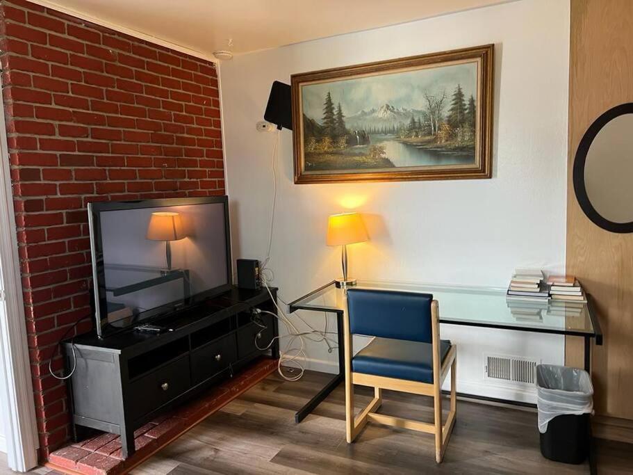 Affordable Private Rooms With Shared Bath Kitchen Near Sfo Daly City Exteriér fotografie