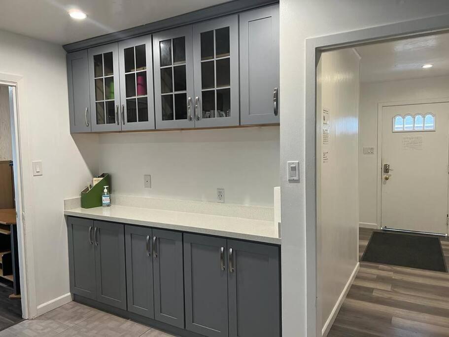 Affordable Private Rooms With Shared Bath Kitchen Near Sfo Daly City Exteriér fotografie